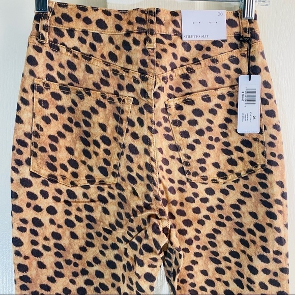 NEW WE WORE WHAT Stiletto High Waist Split Hem Leopard Skinny Jeans In brown - Picture 8 of 10